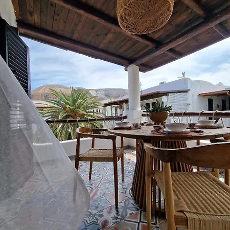 Ossidiana Rossa Elegant Vulcano Holiday home Vulcano (Isola)
